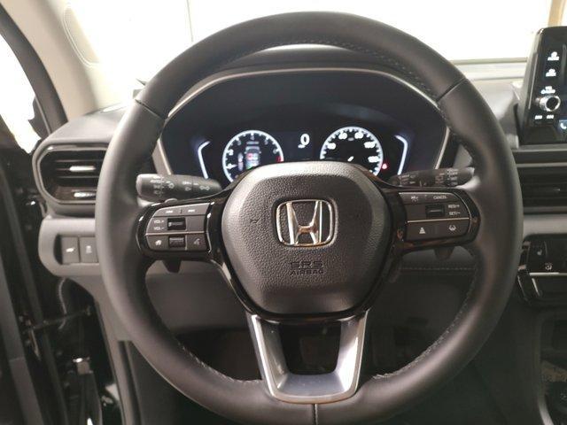 new 2025 Honda Pilot car, priced at $46,995