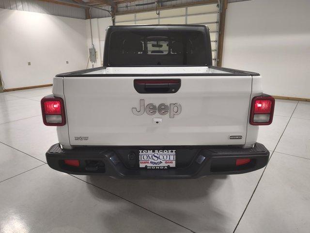 used 2023 Jeep Gladiator car, priced at $28,587