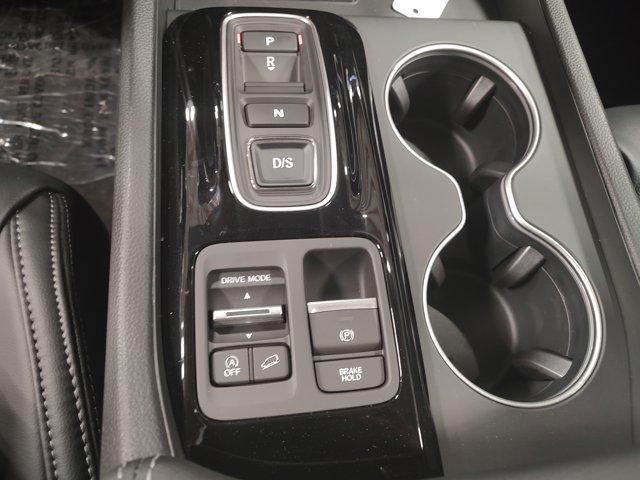 new 2025 Honda Pilot car, priced at $53,405