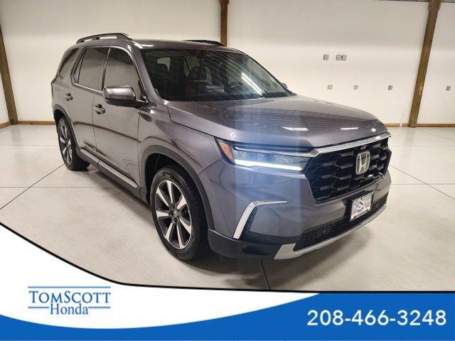 used 2025 Honda Pilot car, priced at $46,987