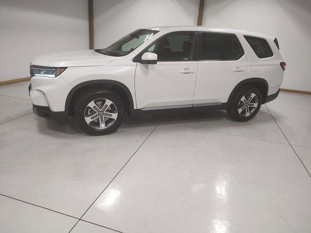 new 2025 Honda Pilot car, priced at $47,505