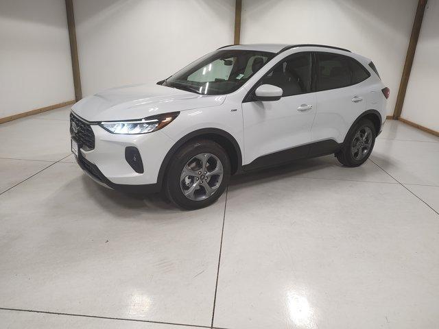 used 2025 Ford Escape car, priced at $29,987