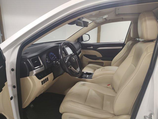 used 2018 Toyota Highlander car, priced at $29,587