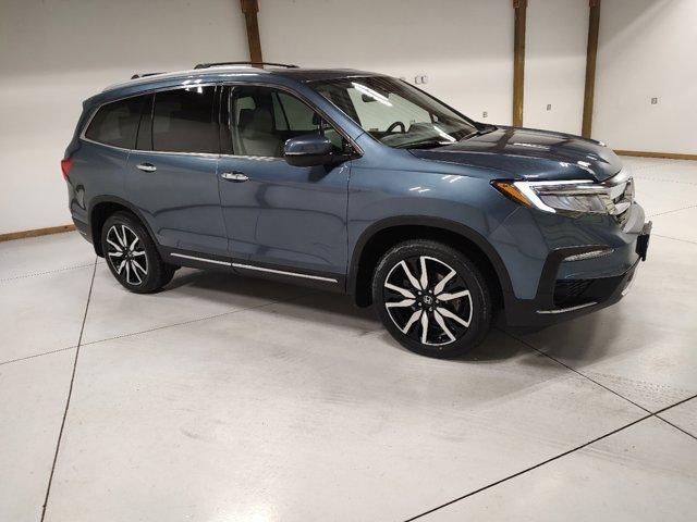 used 2022 Honda Pilot car, priced at $29,587