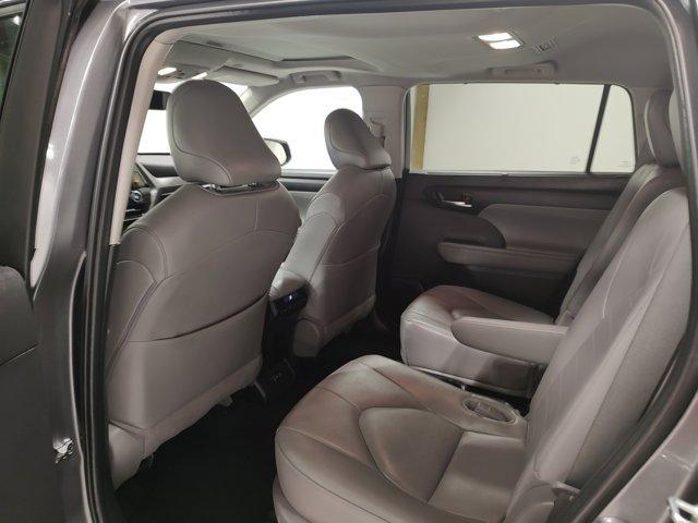 used 2024 Toyota Highlander car, priced at $42,987