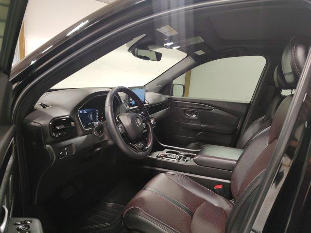 used 2025 Honda Pilot car, priced at $52,987