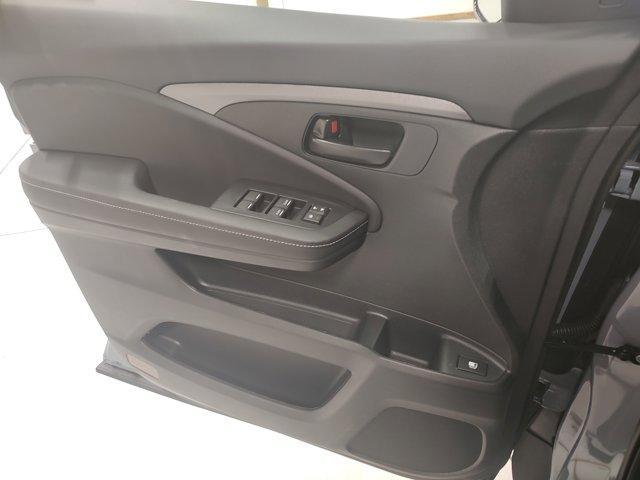 new 2025 Honda Ridgeline car, priced at $42,055