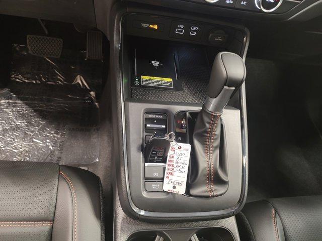 new 2025 Honda CR-V Hybrid car, priced at $40,545