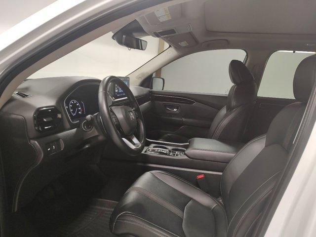 used 2024 Honda Pilot car, priced at $44,987