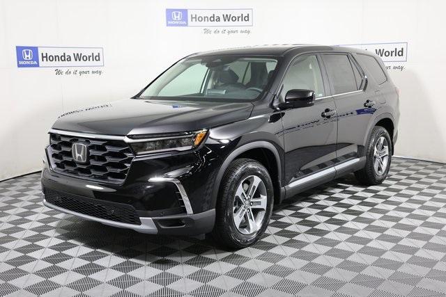 new 2025 Honda Pilot car, priced at $47,095