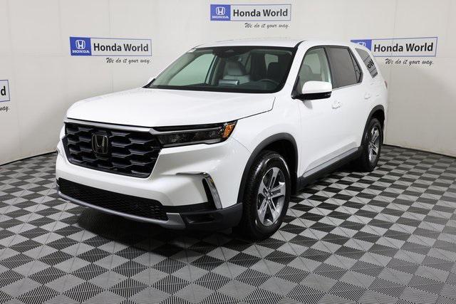 new 2025 Honda Pilot car, priced at $47,880