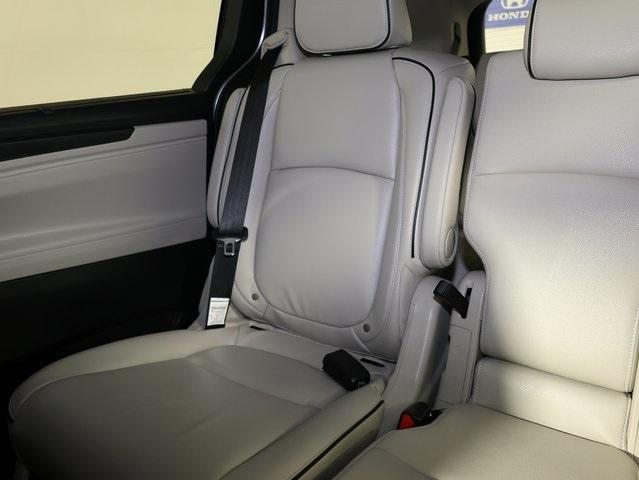 new 2026 Honda Odyssey car, priced at $50,020