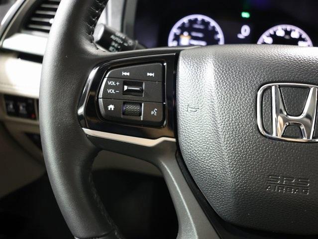 new 2026 Honda Odyssey car, priced at $50,020