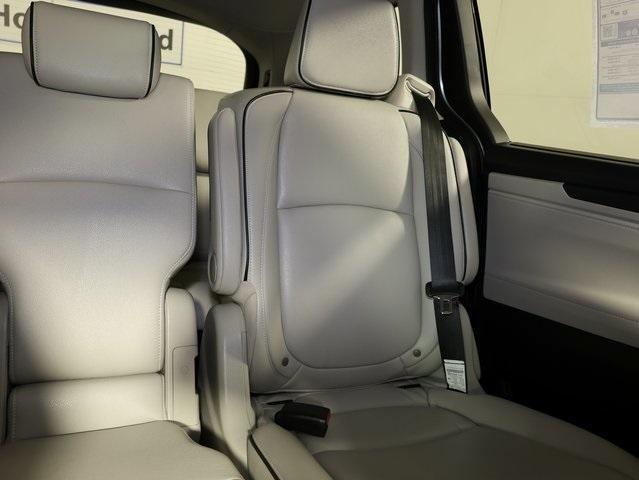 new 2026 Honda Odyssey car, priced at $50,020