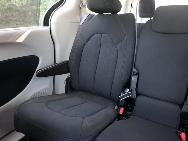 used 2018 Chrysler Pacifica car, priced at $13,600