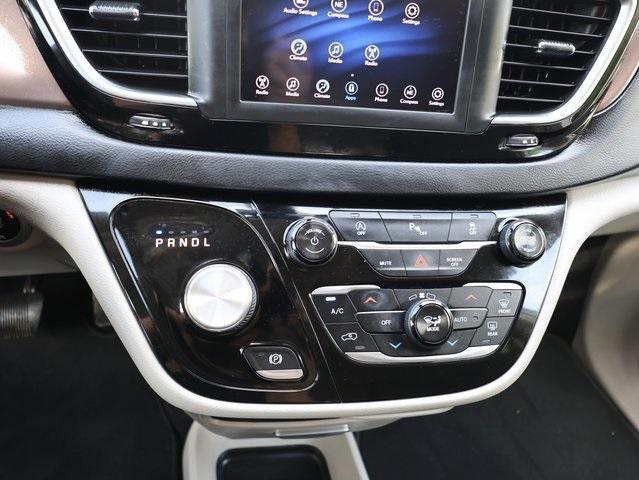 used 2018 Chrysler Pacifica car, priced at $13,600