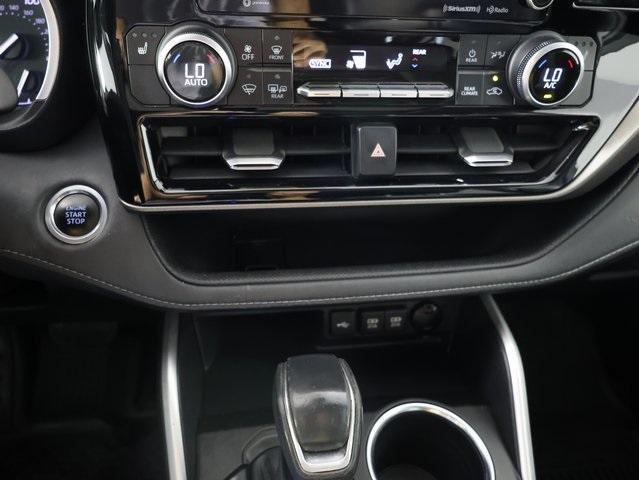 used 2020 Toyota Highlander car, priced at $27,000