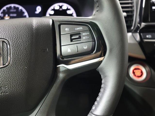 new 2026 Honda Odyssey car, priced at $44,290