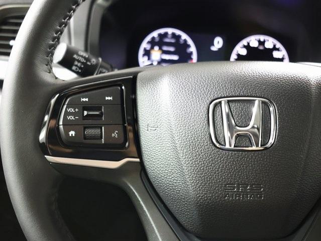 new 2026 Honda Odyssey car, priced at $44,290