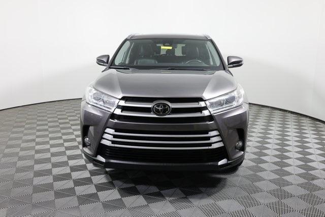 used 2018 Toyota Highlander car, priced at $21,825