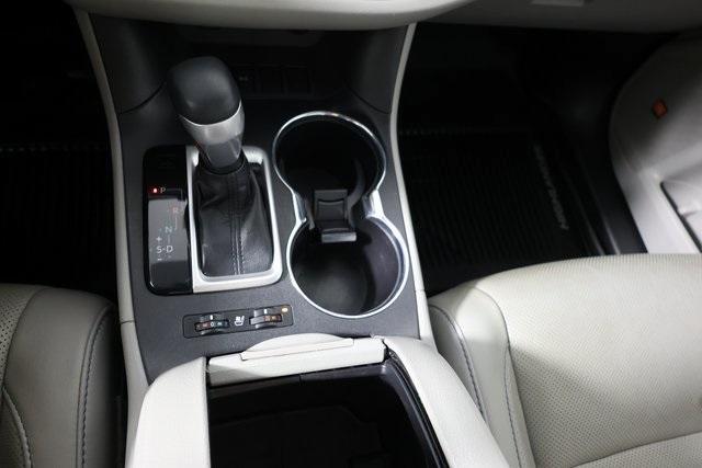 used 2019 Toyota Highlander car, priced at $24,635