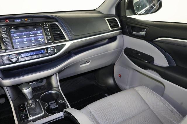 used 2019 Toyota Highlander car, priced at $24,635