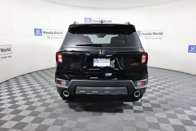 new 2025 Honda Passport car, priced at $49,635