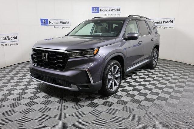 new 2025 Honda Pilot car, priced at $57,125