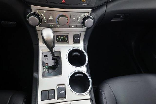 used 2012 Toyota Highlander car, priced at $12,000