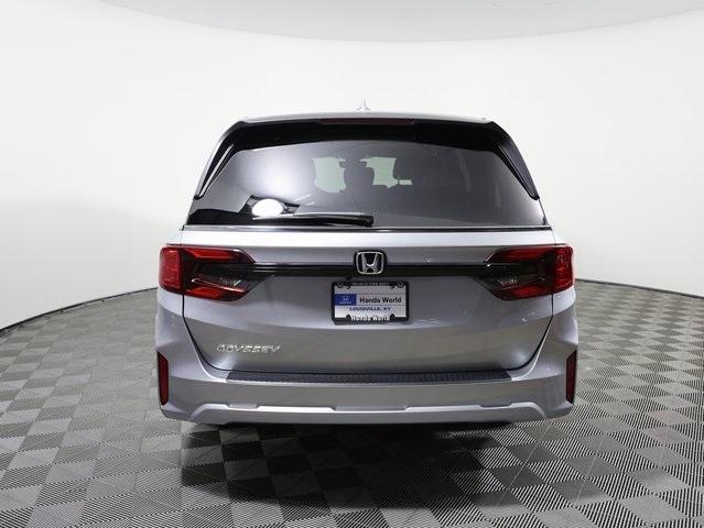 new 2026 Honda Odyssey car, priced at $44,290