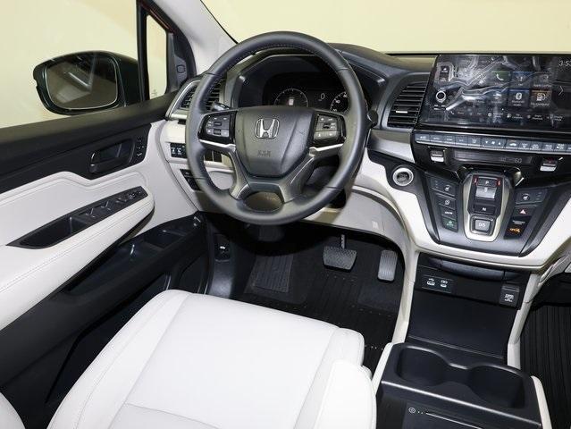 new 2026 Honda Odyssey car, priced at $44,745