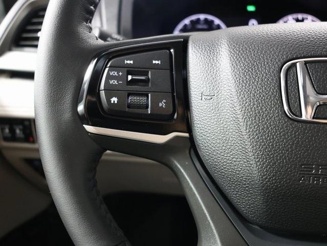 new 2026 Honda Odyssey car, priced at $44,745