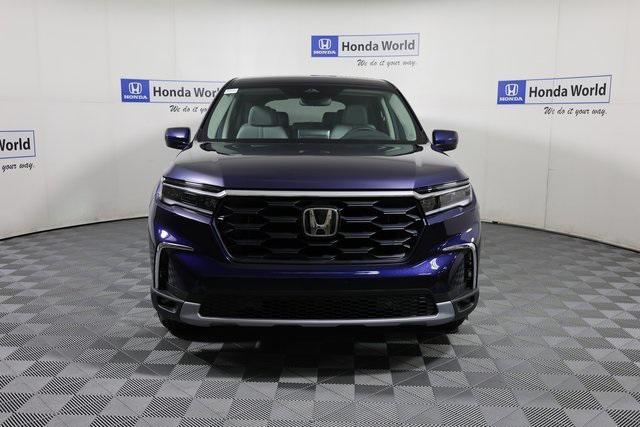 new 2025 Honda Pilot car, priced at $48,475