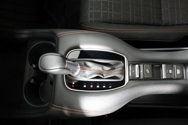 used 2025 Honda HR-V car