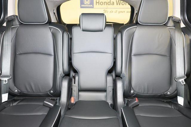 new 2025 Honda Odyssey car, priced at $48,005