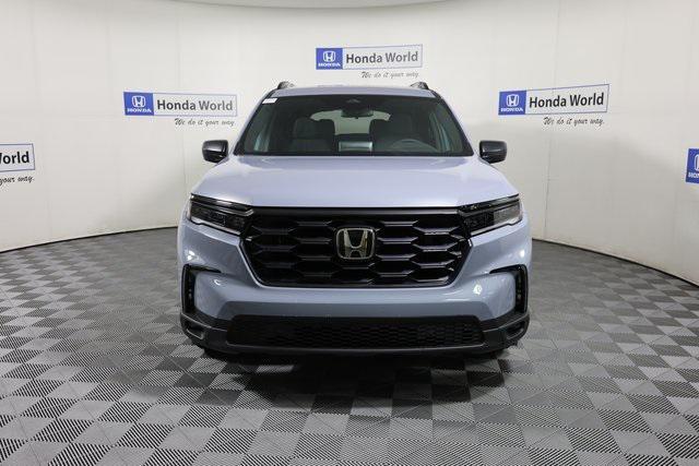 new 2025 Honda Pilot car, priced at $44,150