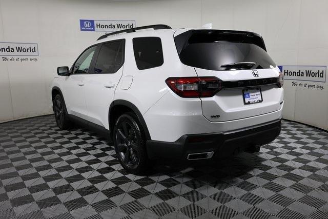 new 2025 Honda Pilot car, priced at $44,250