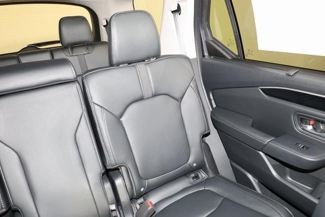 new 2025 Honda Pilot car, priced at $47,095