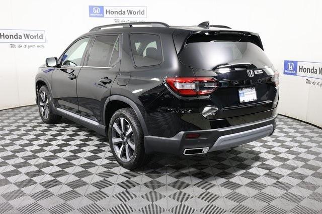 new 2025 Honda Pilot car, priced at $51,095
