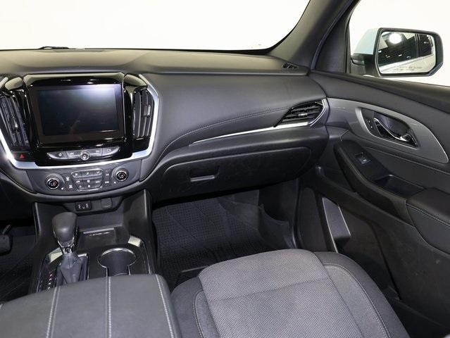 used 2022 Chevrolet Traverse car, priced at $23,100