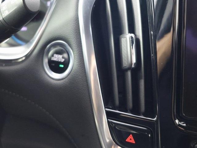 used 2022 Chevrolet Traverse car, priced at $23,100