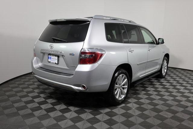 used 2010 Toyota Highlander Hybrid car, priced at $12,200