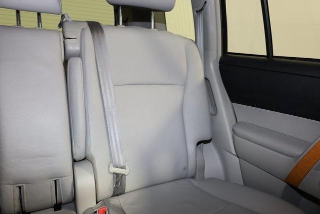 used 2010 Toyota Highlander Hybrid car, priced at $12,200