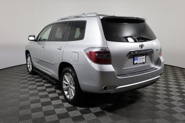 used 2010 Toyota Highlander Hybrid car, priced at $12,200