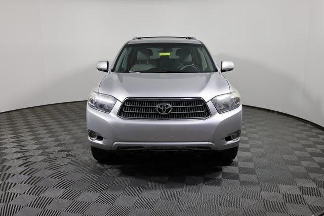 used 2010 Toyota Highlander Hybrid car, priced at $12,200