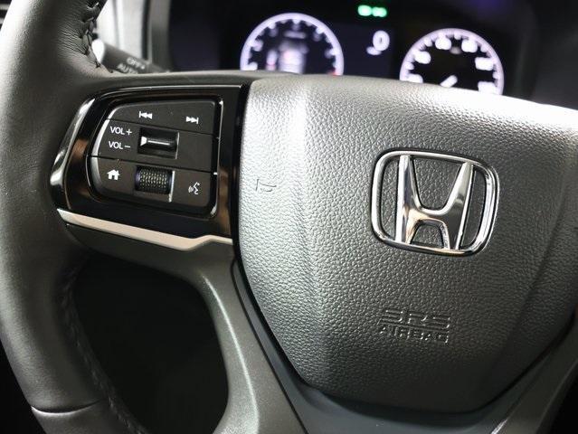 new 2026 Honda Odyssey car, priced at $45,730