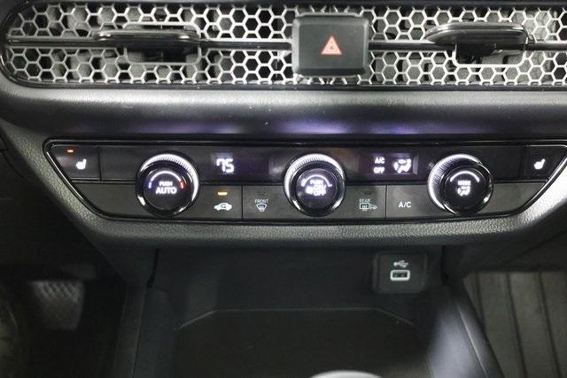 used 2025 Honda HR-V car, priced at $28,225