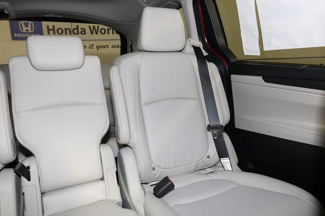 new 2025 Honda Odyssey car, priced at $43,770