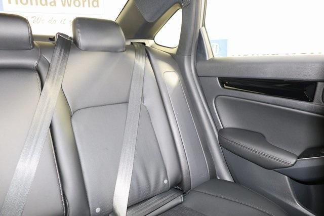 new 2025 Honda Civic Hybrid car, priced at $33,100