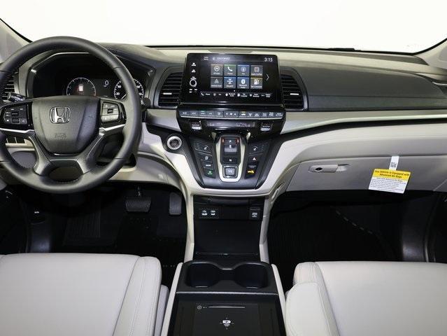 new 2026 Honda Odyssey car, priced at $44,290